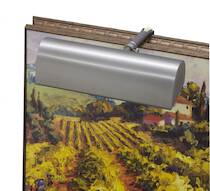 Traditional 8" Pewter Picture Light